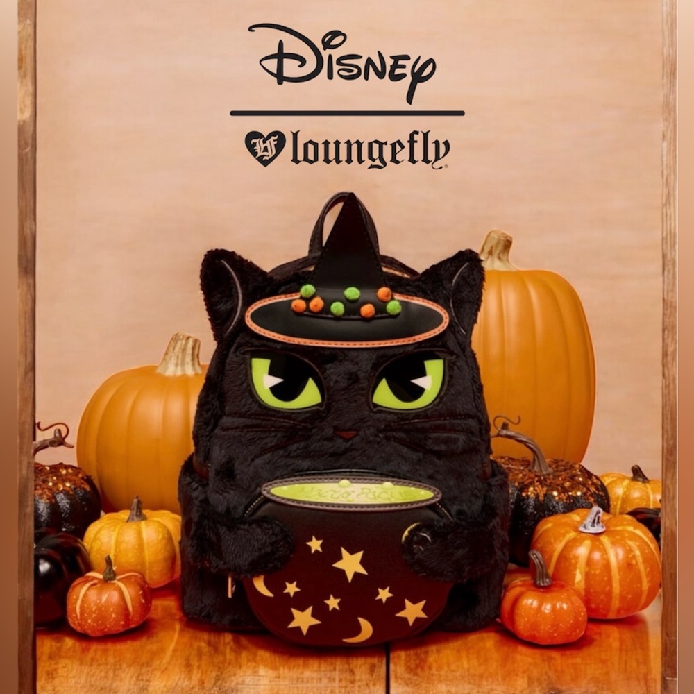 Loungefly DISNEY Hocus Pocus Exclusive Binx Light Up Glow Mini Backpack 🆕